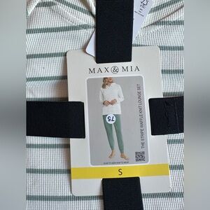 Women's Stripe Waffle Knit Lounge Set - Green and White